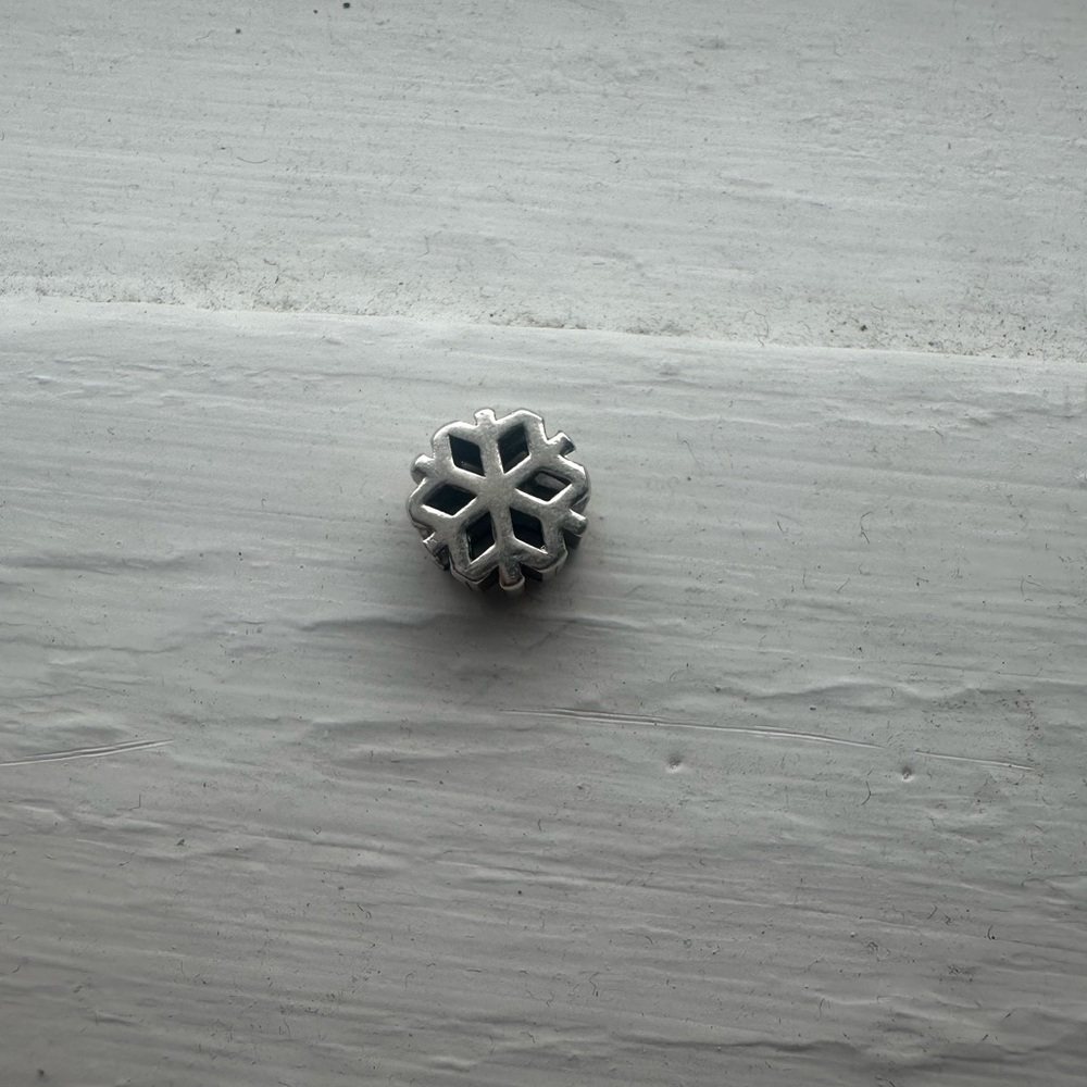 Pandora Snowflake Charm